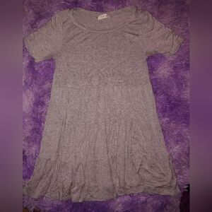 Luxe USA Gray Short Sleeve Top